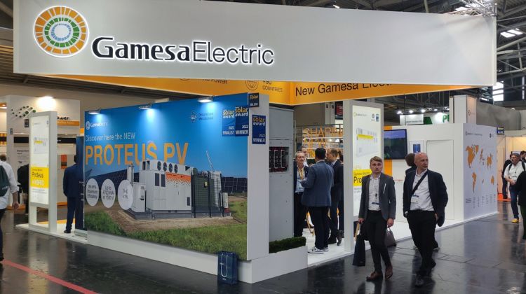 Gigante que despierta. Gamesa Electric espera un 2023 de crecimiento lanzando un nuevo inversor para baterías