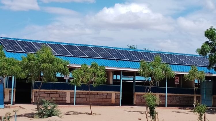 Apoyo. RIC Energy finaliza la instalación de 16 sistemas de energía fotovoltaica en el campo de refugiados de Kakuma en Kenia
