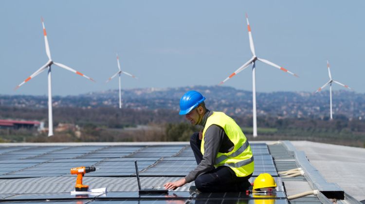 Entre 2023 y 2028.  La AIE espera que Europa sume 532 GW de energía renovable en cuatro años